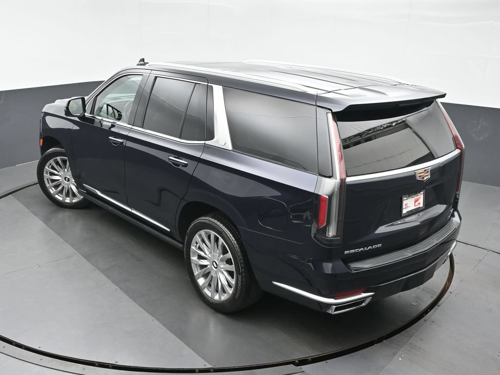 Used 2021 Cadillac Escalade Premium Luxury w/ Driver Assist Tech Package AWD/4WD image 35