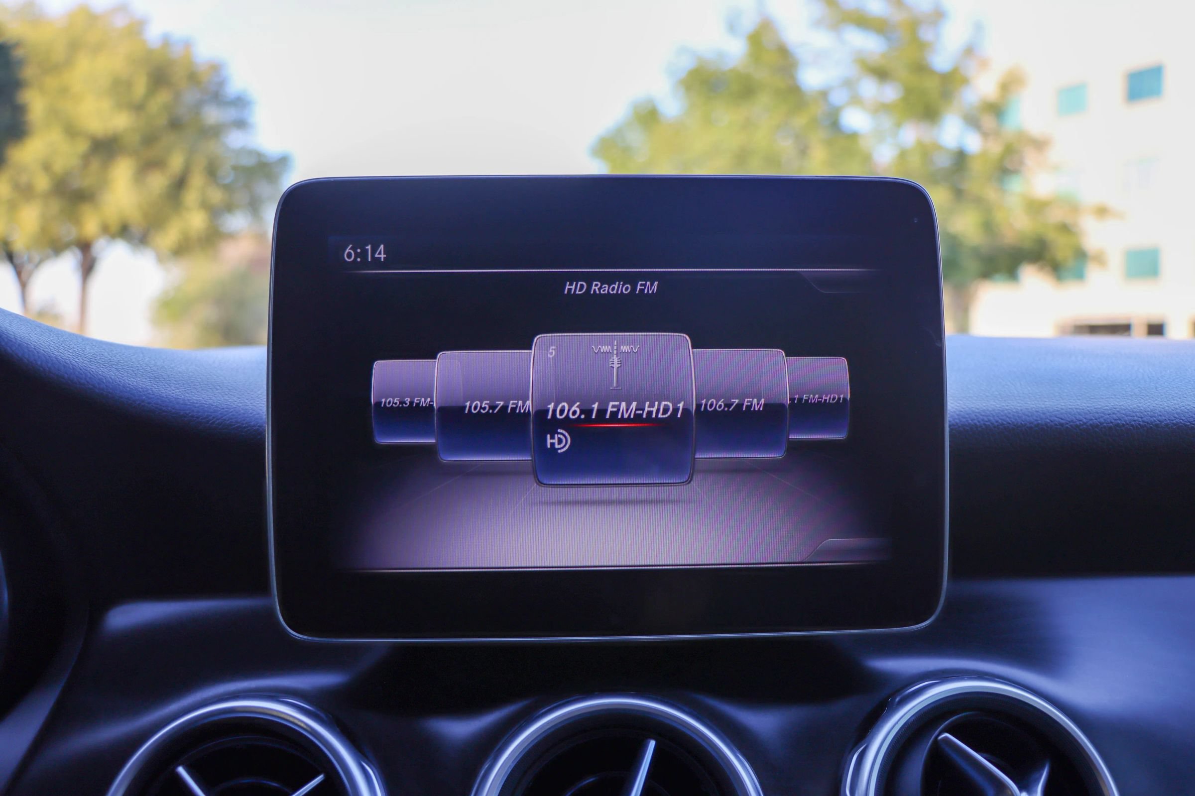 Used 2018 Mercedes-Benz GLA 250 image 35