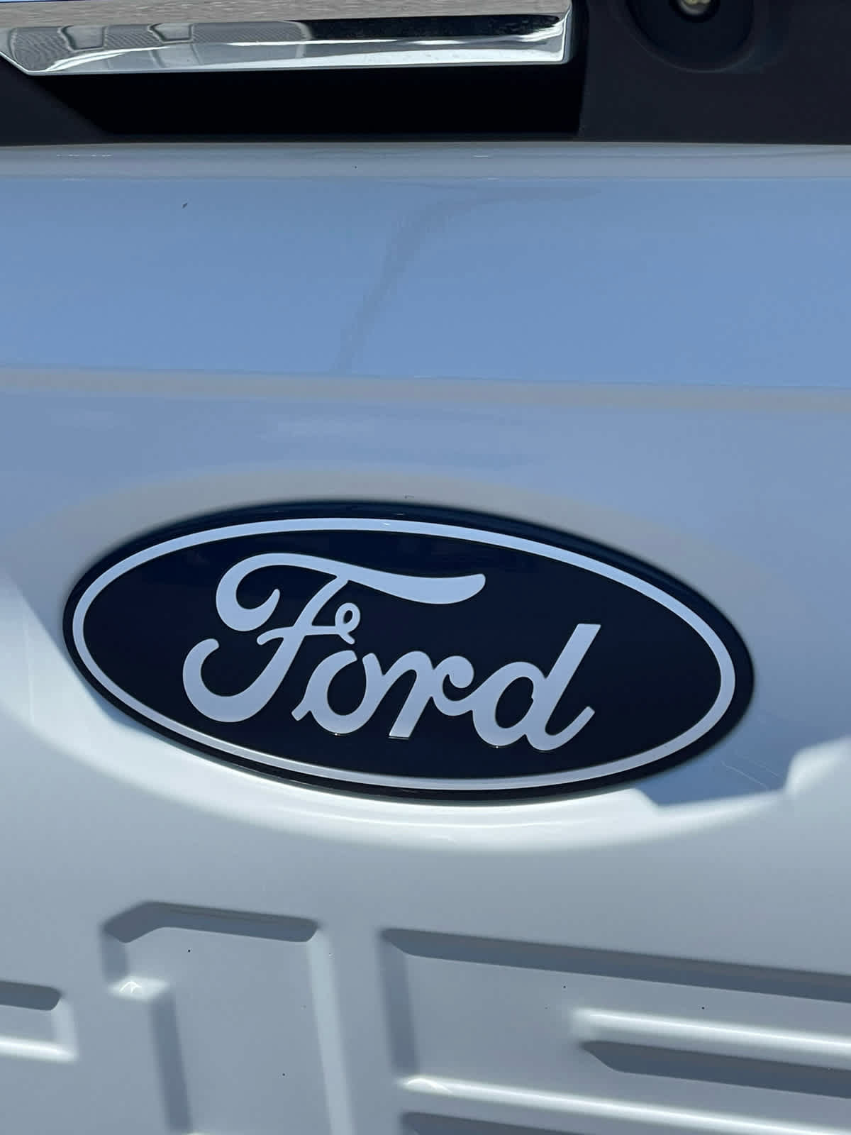 Used 2024 Ford F150 XLT w/ Tow/Haul Package AWD/4WD image 8
