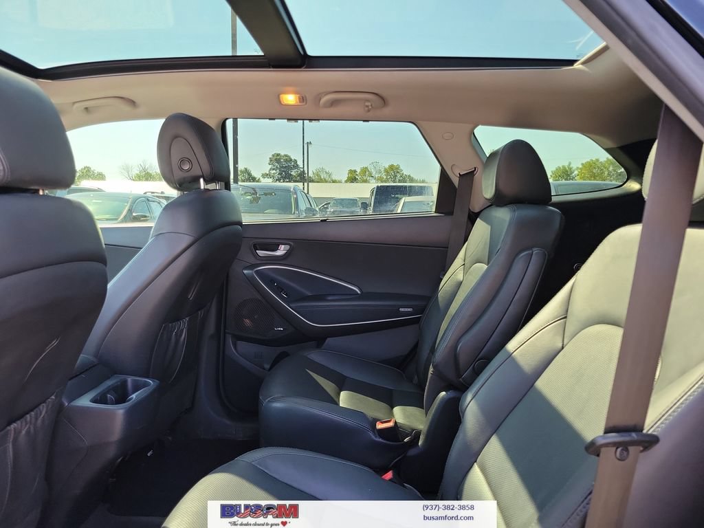 Used 2017 Hyundai Santa Fe Limited AWD/4WD image 9