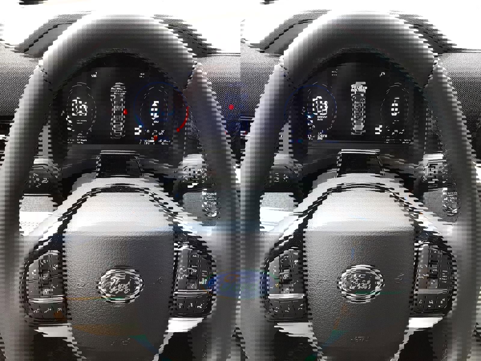 New 2026 Ford Explorer Platinum w/ LUX Leather Package image 15