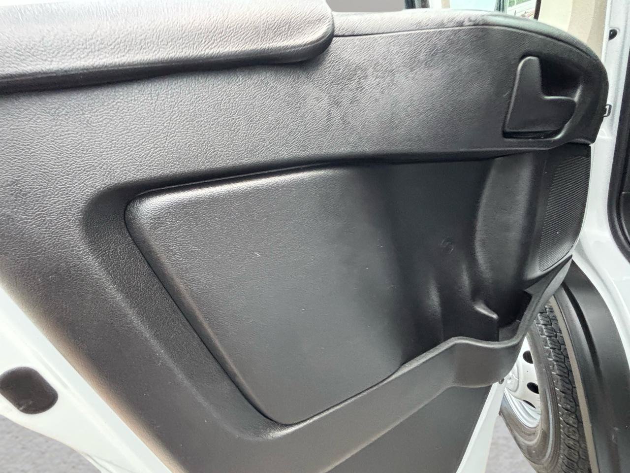Used 2021 RAM ProMaster 1500 w/ Convenience Group FWD image 9