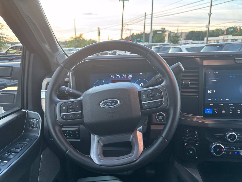 Used 2026 Ford F250 Lariat AWD/4WD image 21