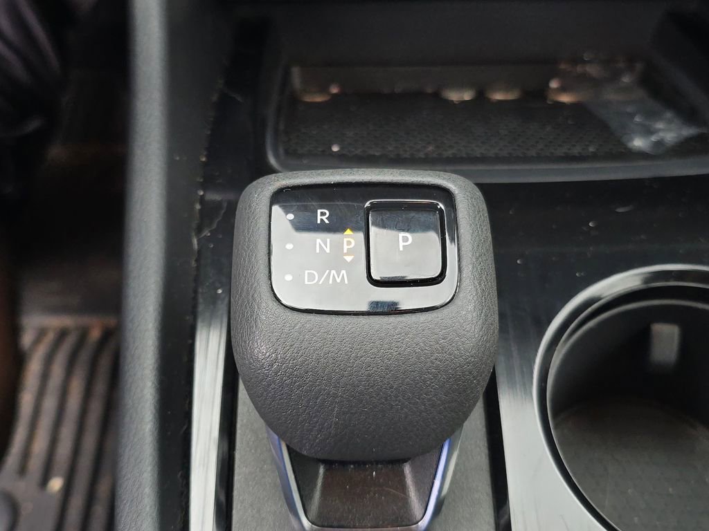 Used 2025 Nissan Rogue SV w/ SV Premium Package FWD image 23