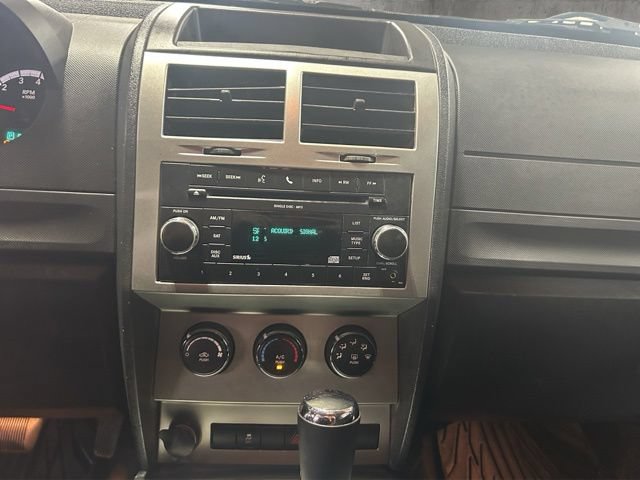 Used 2011 Dodge Nitro Heat w/ Popular Equipment Group AWD/4WD image 34