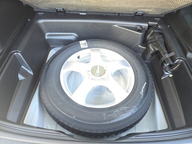 New 2025 Jeep Grand Cherokee Altitude image 29