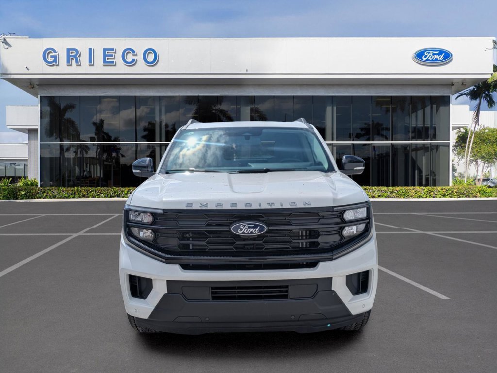 New 2026 Ford Expedition Max Active RWD image 2