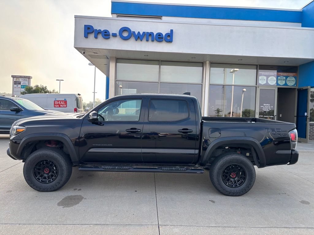Used 2023 Toyota Tacoma TRD Pro AWD/4WD image 8