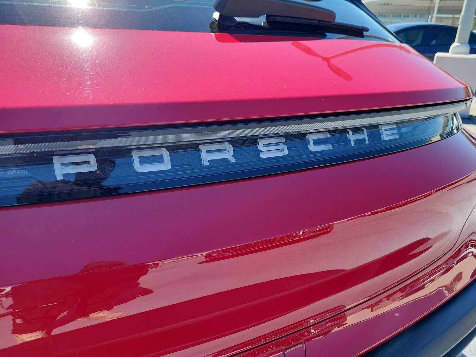 Used 2021 Porsche Taycan 4S image 10