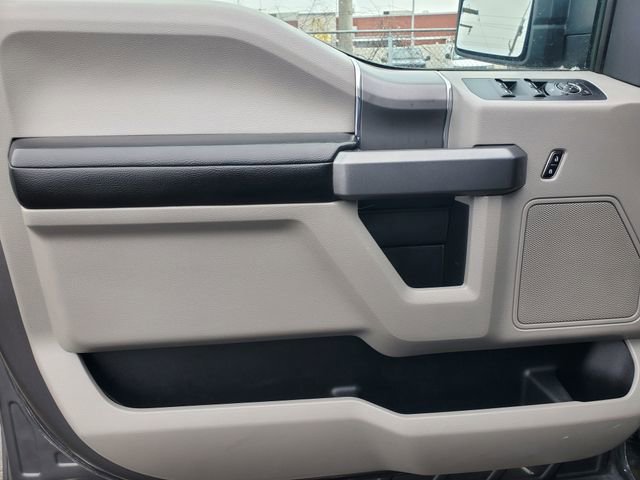 Used 2015 Ford F150 XLT w/ Equipment Group 302A Luxury image 12