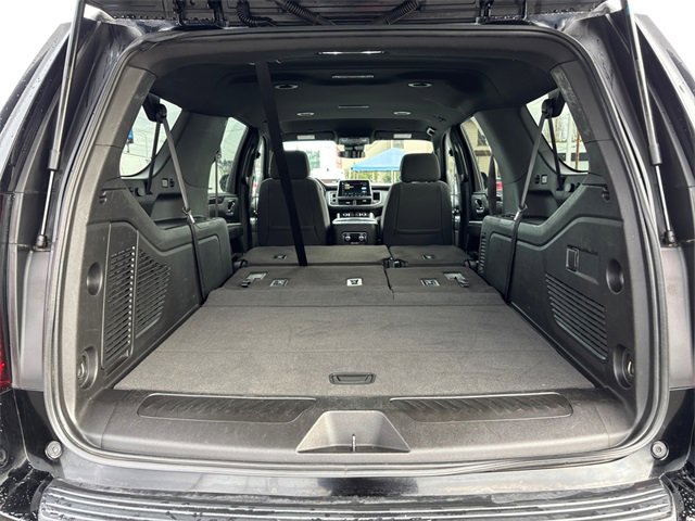 Used 2023 GMC Yukon XL SLE image 31