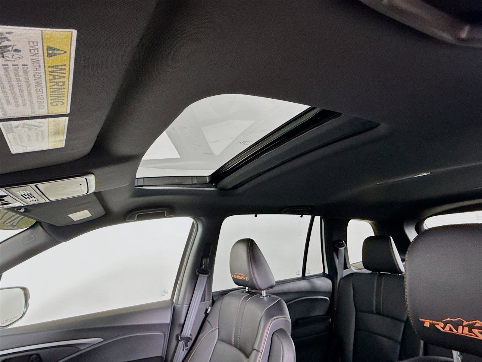 Used 2023 Honda Passport TrailSport image 17