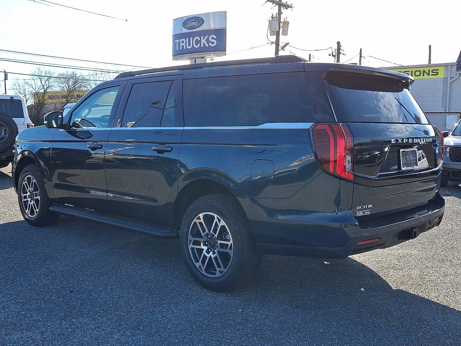 New 2026 Ford Expedition Max Active AWD/4WD image 4