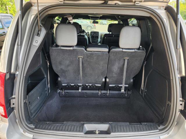 Used 2015 Dodge Grand Caravan SXT FWD image 15