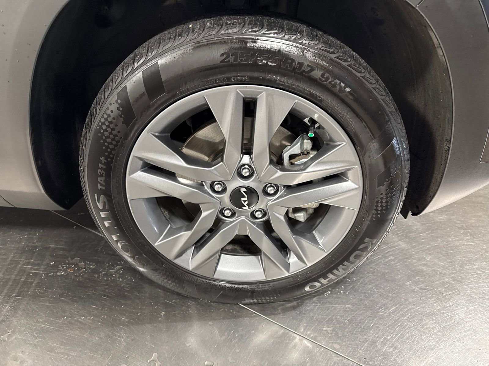 Certified 2023 Kia Seltos S w/ Navigation Package AWD/4WD image 14