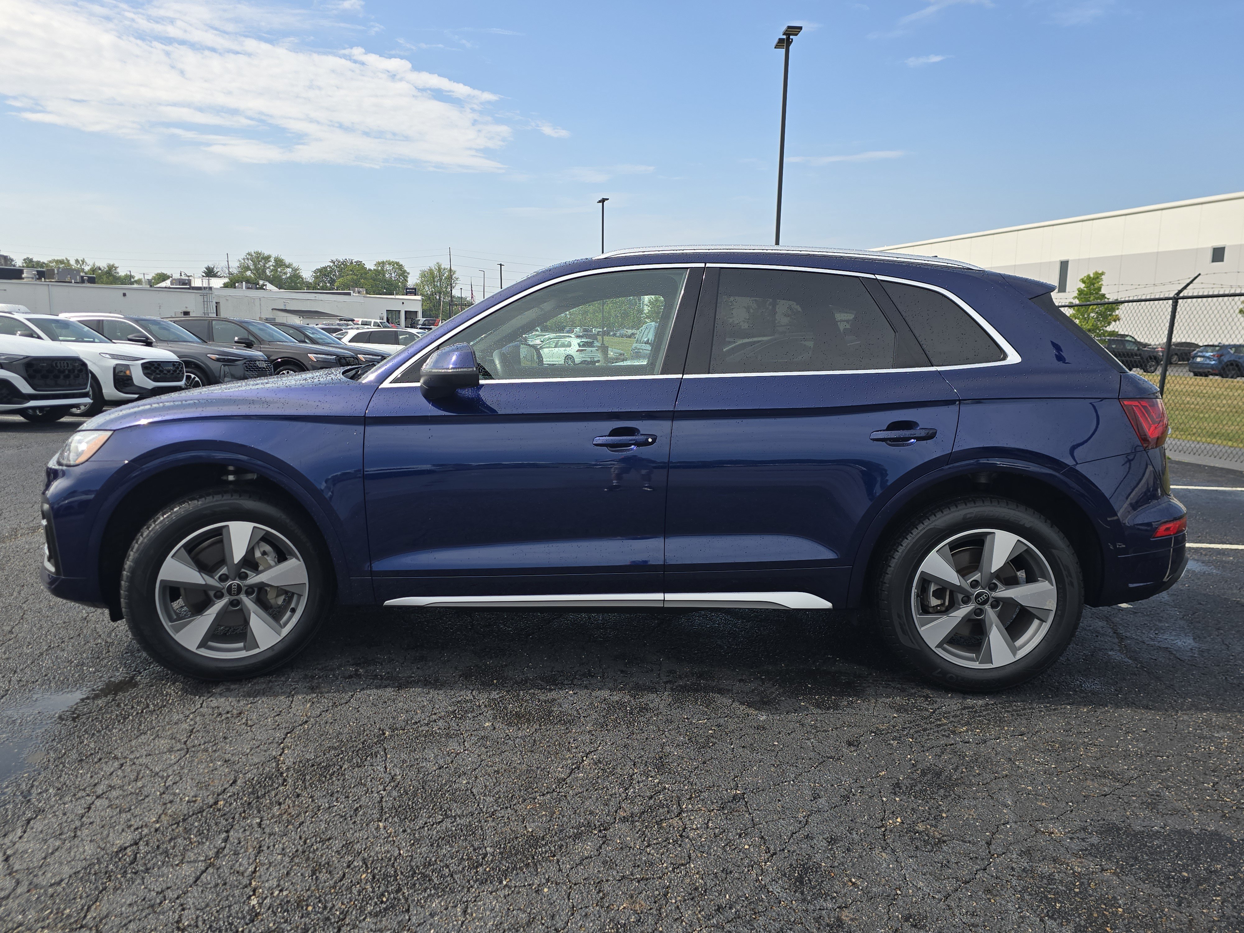 Certified 2023 Audi Q5 2.0T Premium Plus w/ Premium Plus Package AWD/4WD image 4