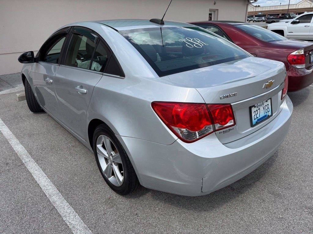 Used 2015 Chevrolet Cruze LT FWD image 4