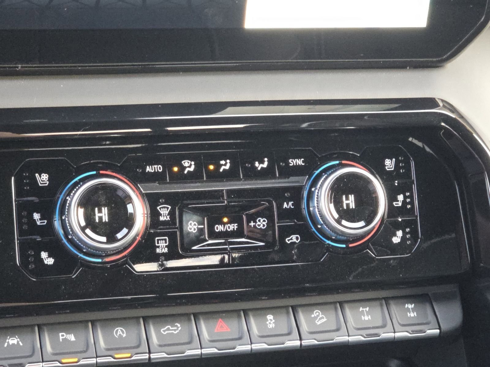 New 2026 GMC Sierra 1500 AT4X image 37