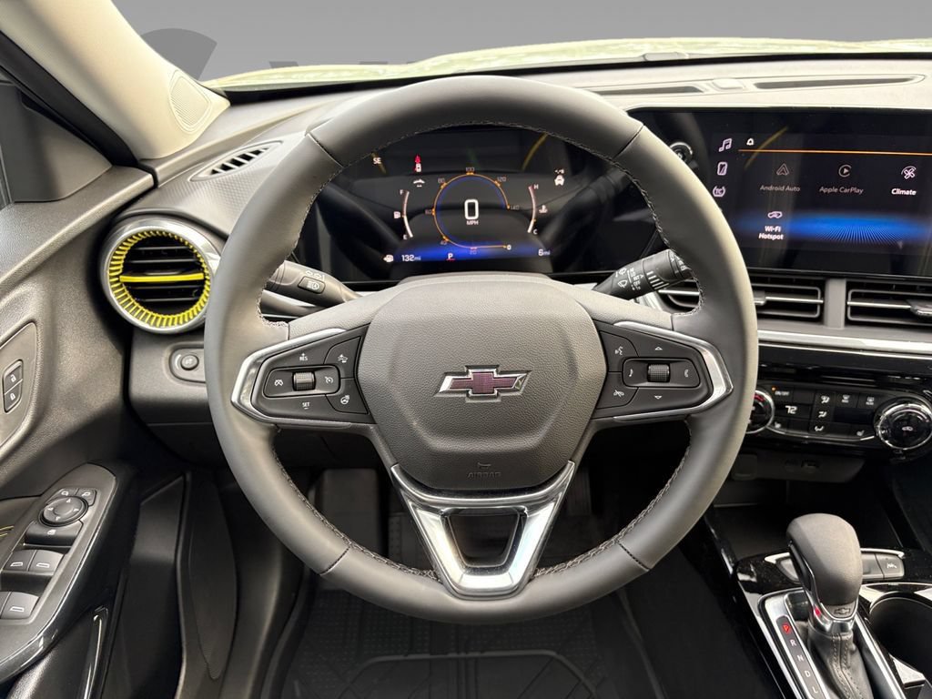 New 2026 Chevrolet Trax ACTIV w/ Driver Confidence Package FWD image 8