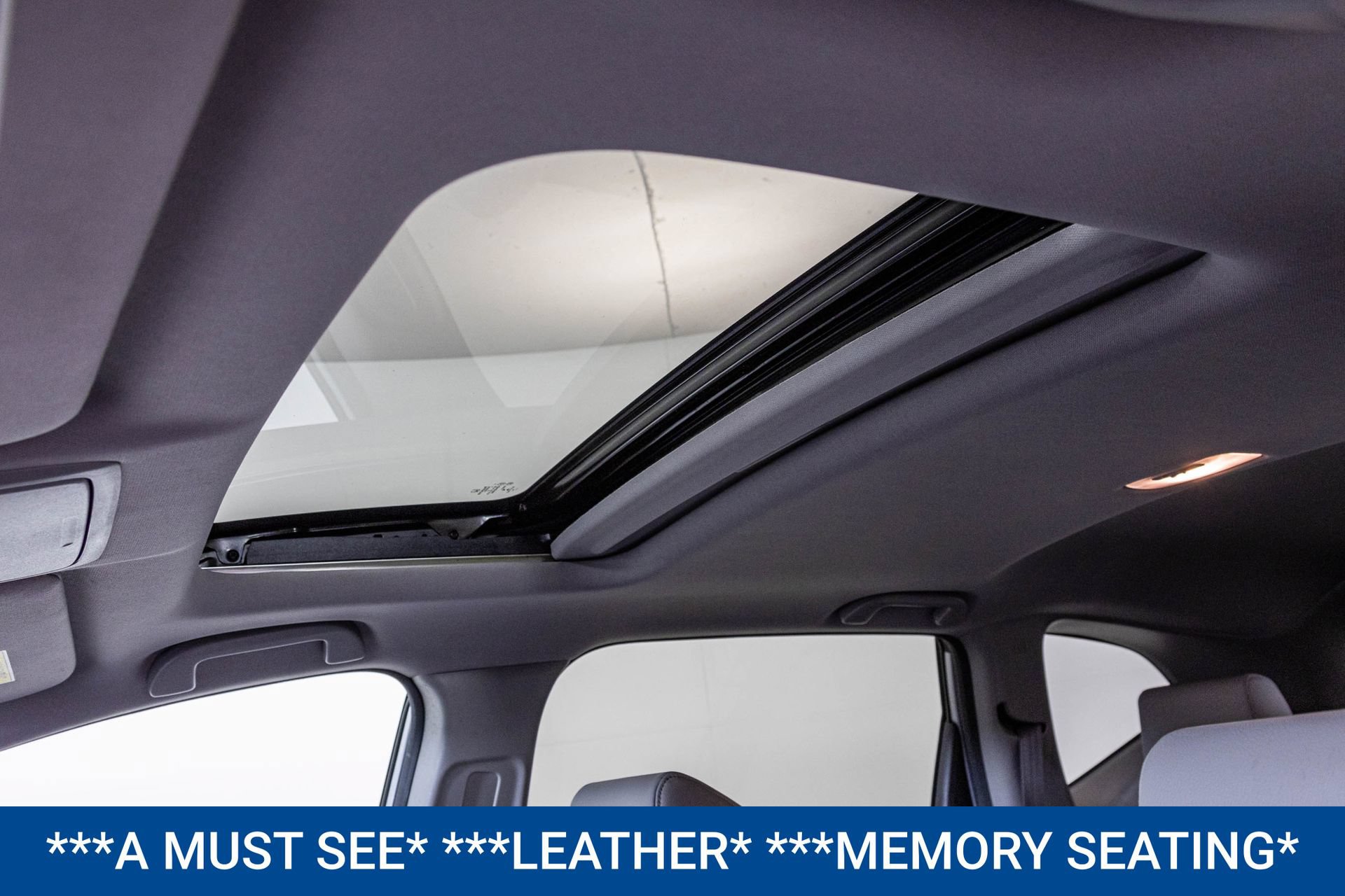 Used 2020 Honda CR-V Touring image 6