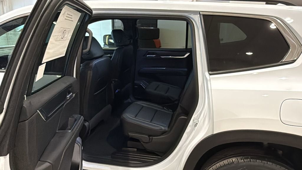 New 2026 GMC Acadia Elevation w/ Elevation Premium Package AWD/4WD image 20