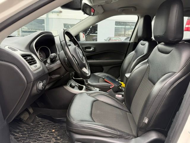Used 2020 Jeep Compass Latitude AWD/4WD image 7
