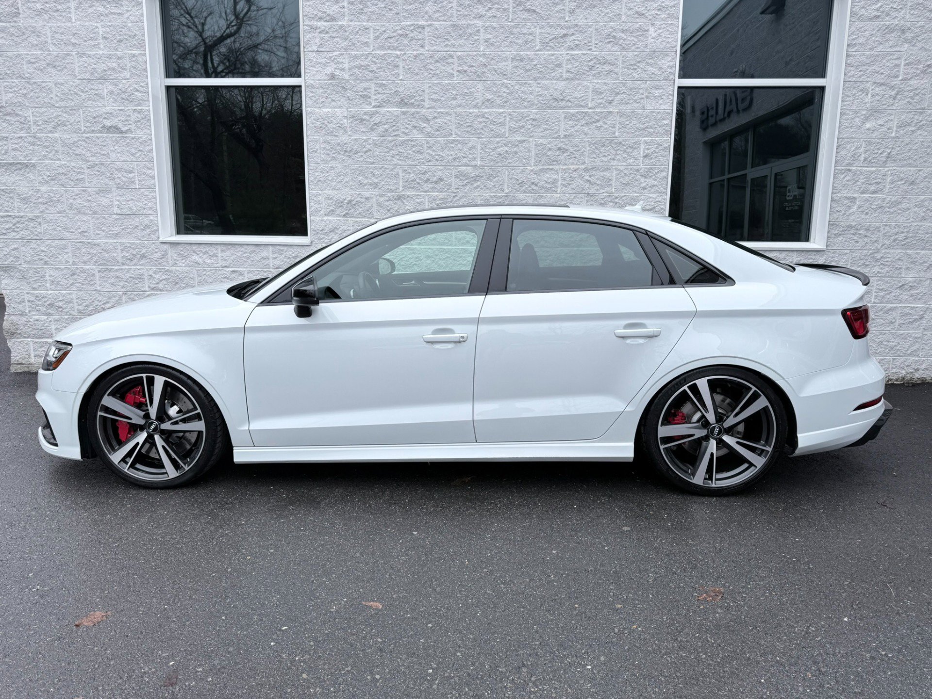 Used 2018 Audi RS 3 image 3