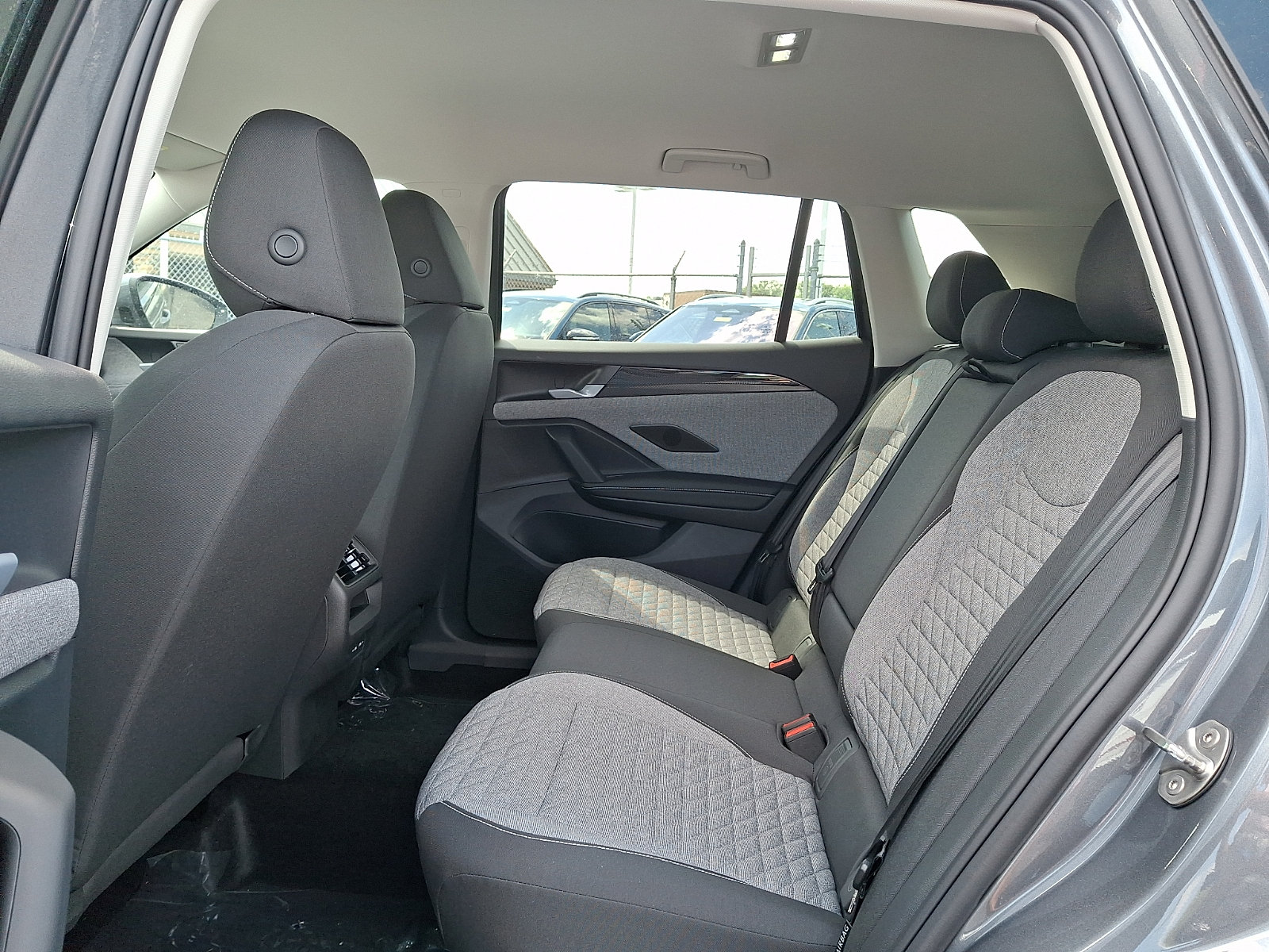 New 2026 Volkswagen Tiguan S AWD/4WD image 6