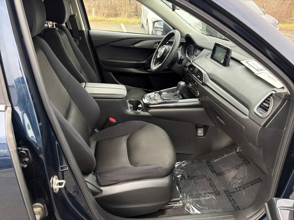 Used 2018 MAZDA CX-9 Sport image 28