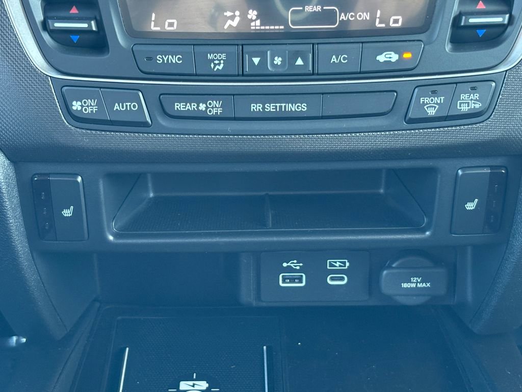 Used 2025 Honda Passport TrailSport image 16