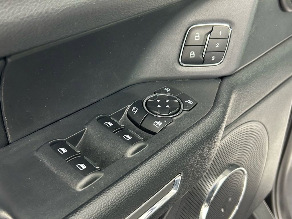 Used 2024 Ford Expedition Max XLT image 38