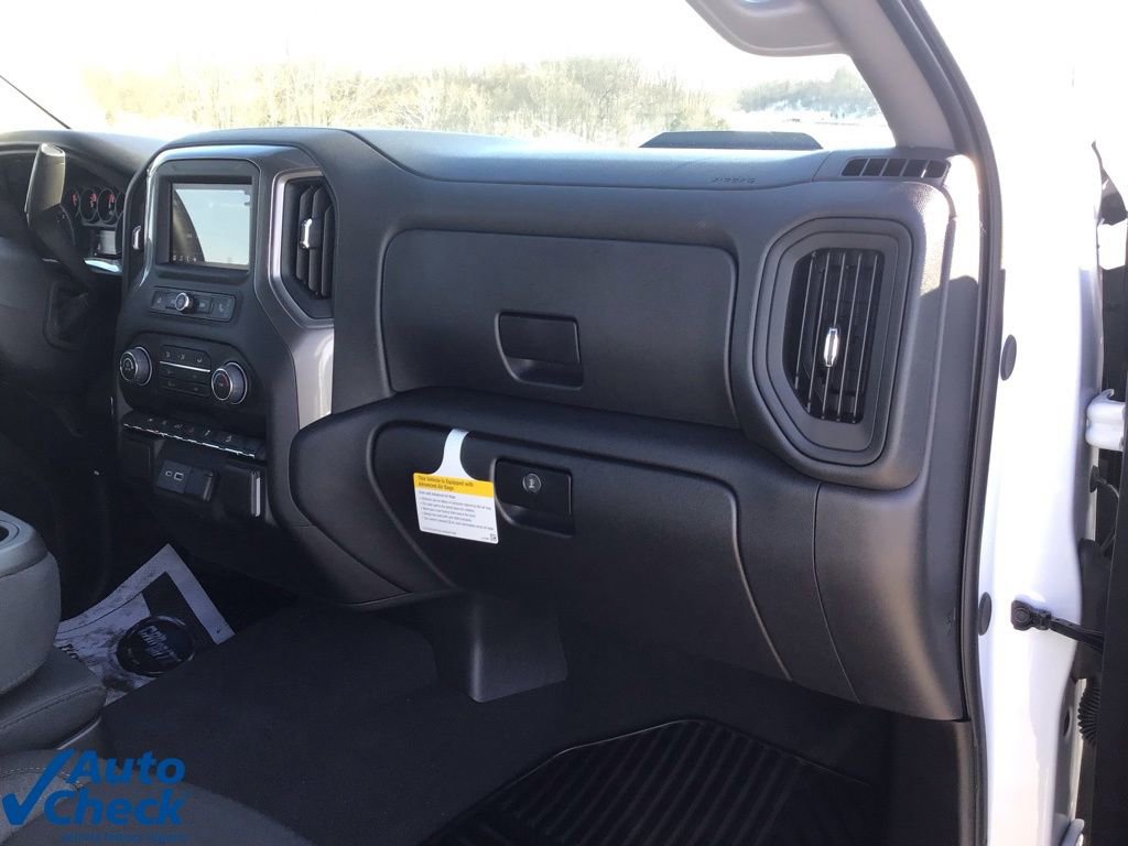 Used 2026 Chevrolet Silverado 1500 Custom Trail Boss w/ Turbomax Blackout Package image 24