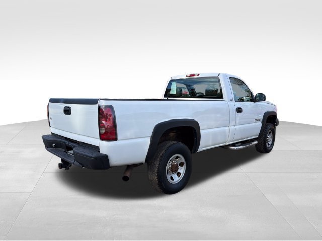Used 2005 Chevrolet Silverado 2500 W/T w/ Snow Plow Prep Package AWD/4WD image 3