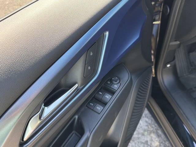Used 2025 Chevrolet Equinox EV LT w/ Convenience Package FWD image 19