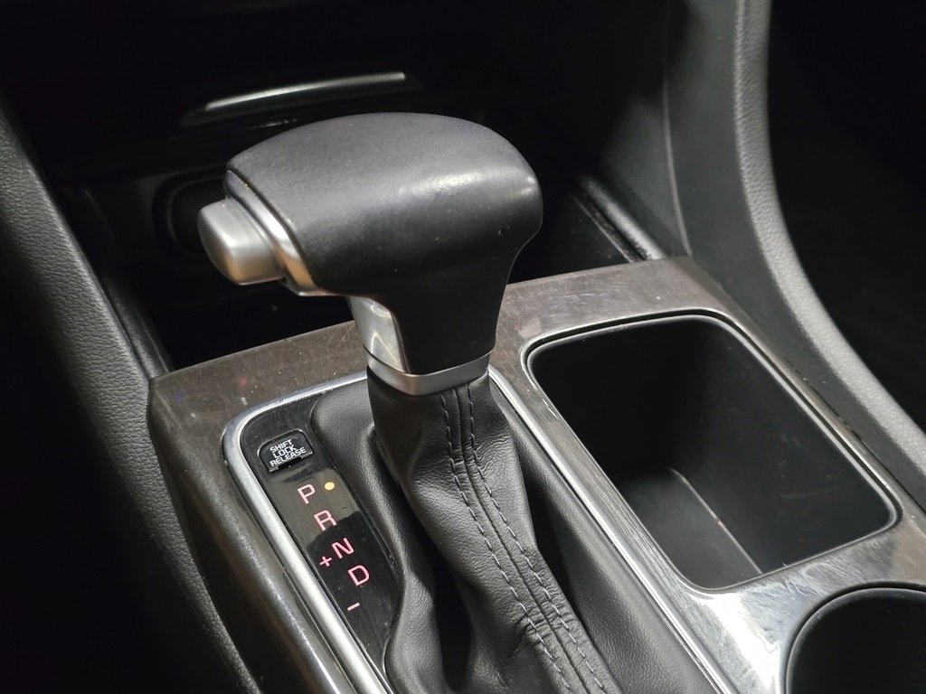 Used 2018 Kia Optima EX image 30