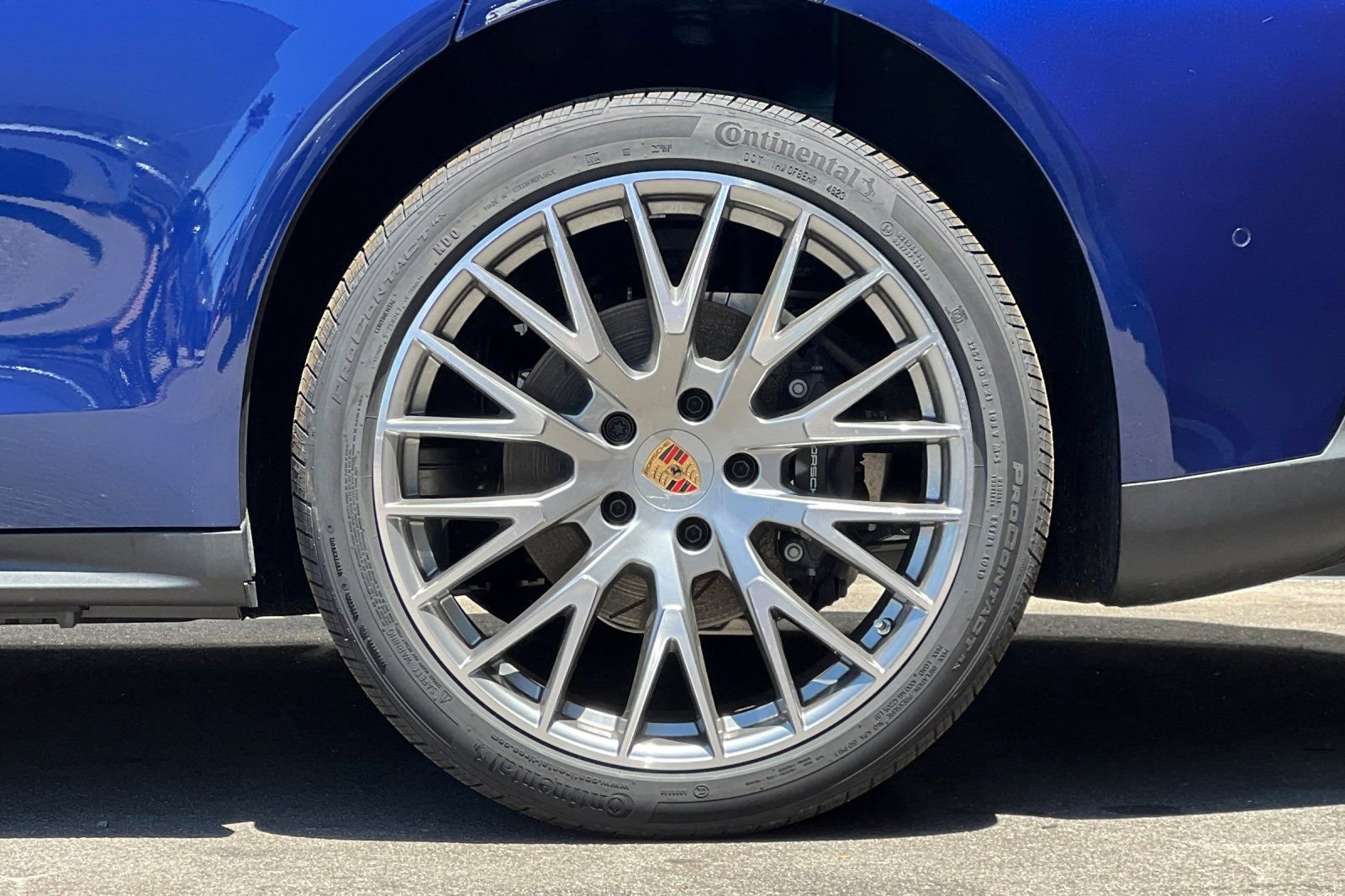 Used 2024 Porsche Panamera 4 image 45