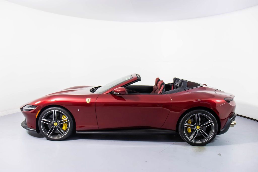 Certified 2025 Ferrari Roma Spider image 10