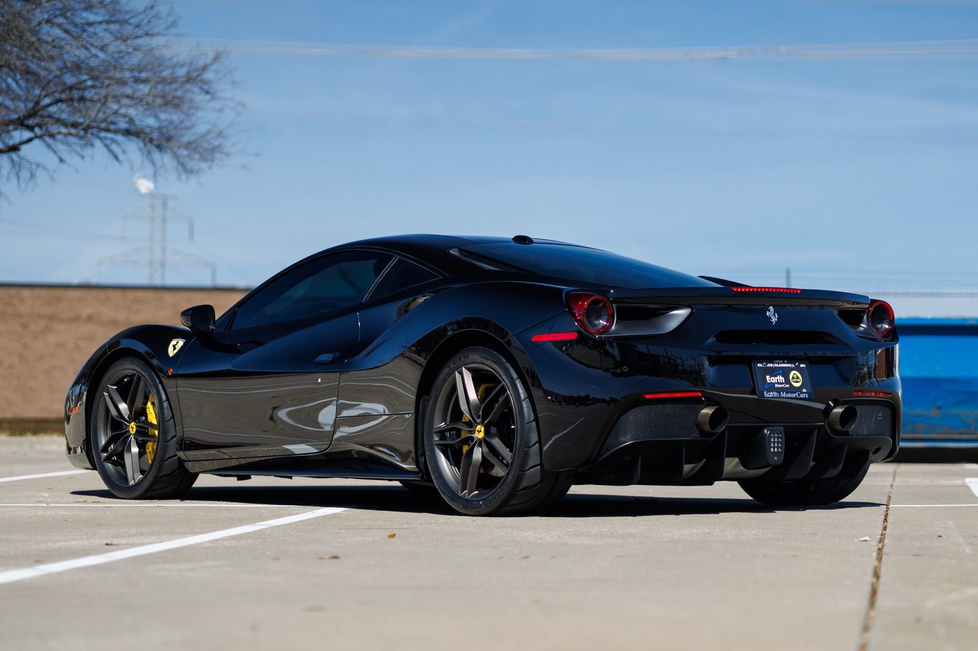 Used 2017 Ferrari 488 GTB image 5
