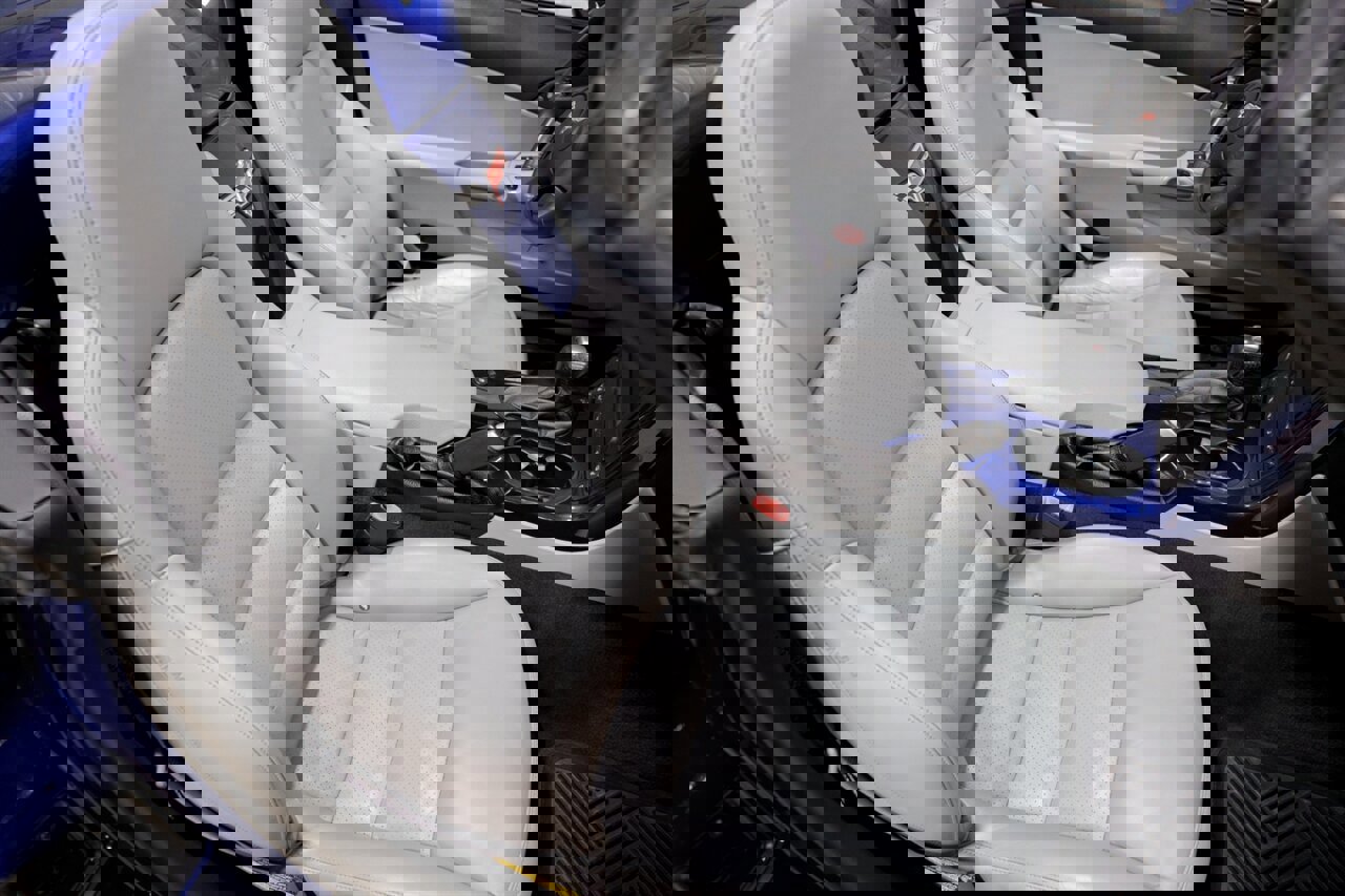 Used 2005 Chevrolet Corvette Convertible w/ Preferred Equipment Group image 23