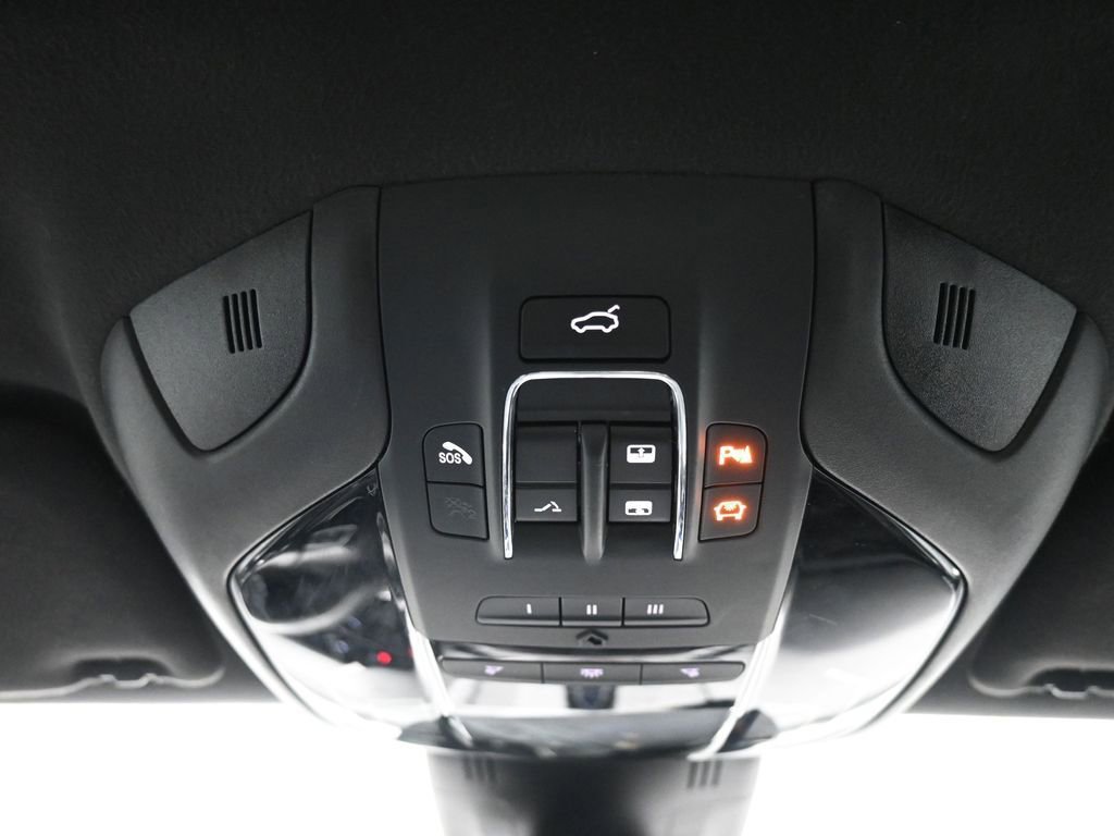 Used 2022 Maserati Ghibli Modena image 18