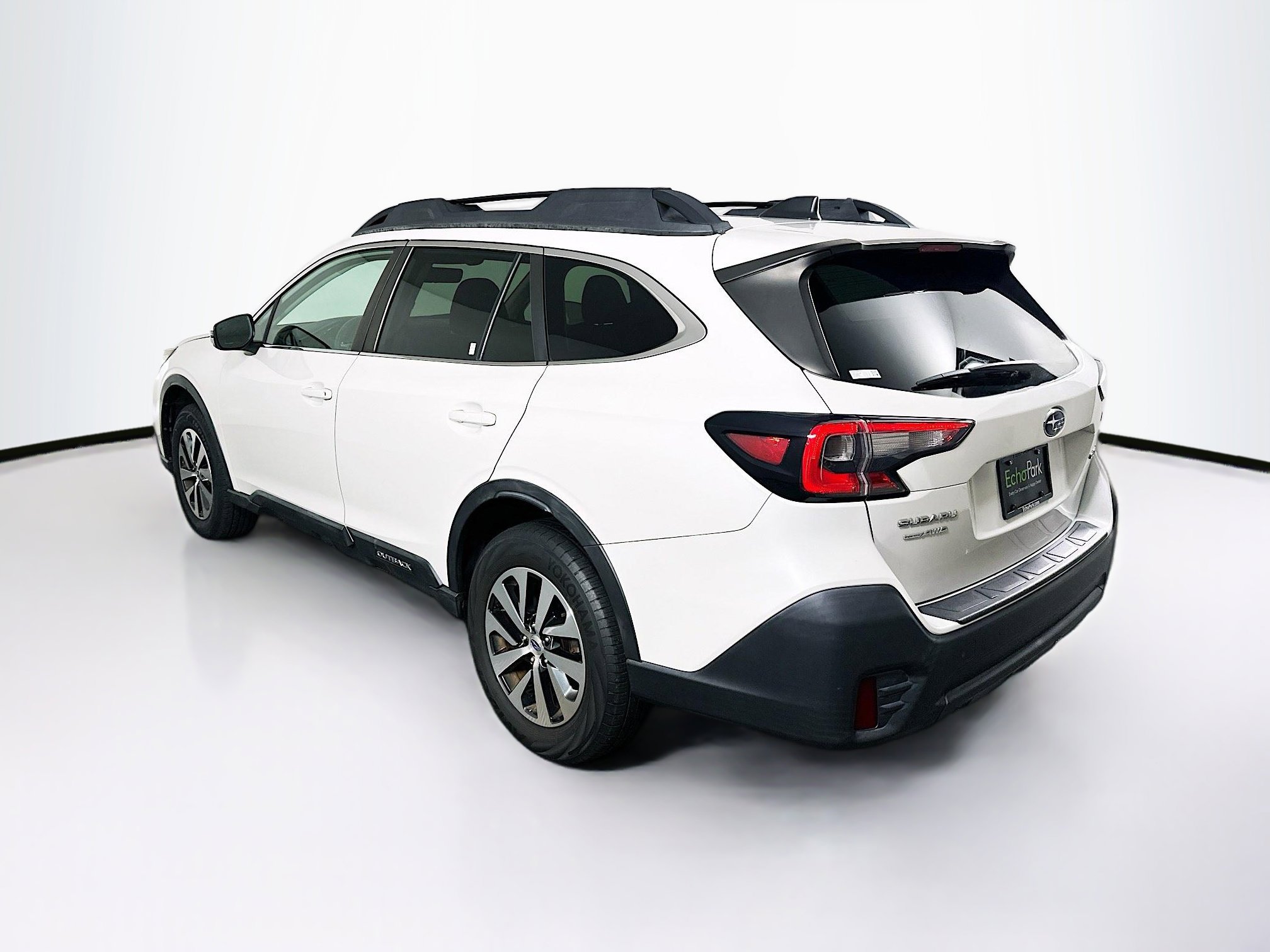 Used 2021 Subaru Outback Premium image 5