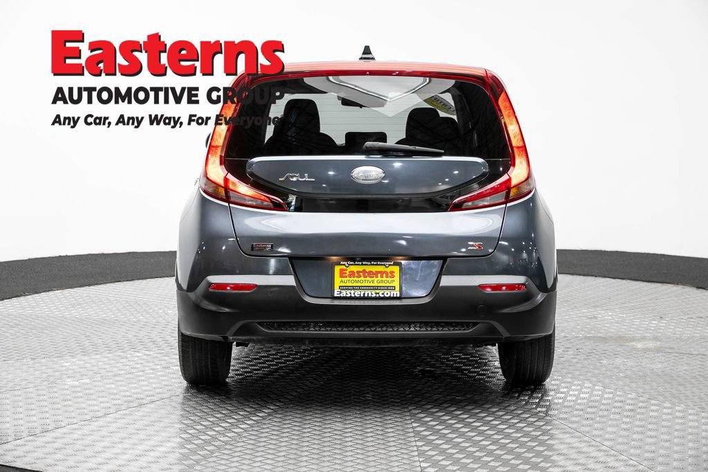 Used 2020 Kia Soul S FWD image 6