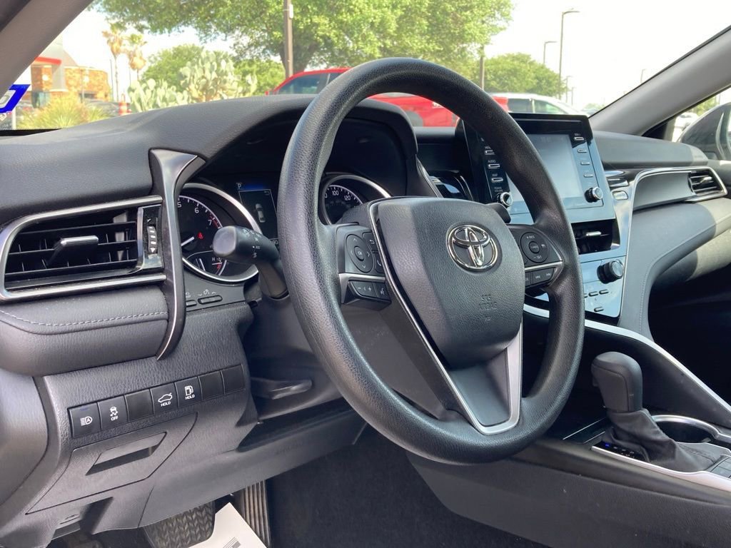 Used 2023 Toyota Camry LE w/ Convenience Package image 9