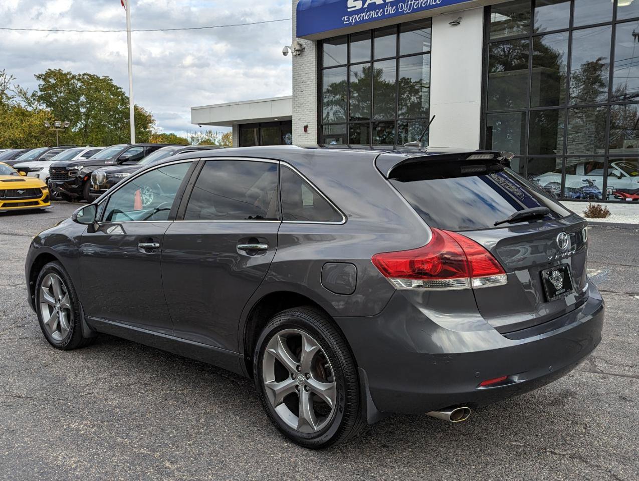 Used 2014 Toyota Venza Limited w/ Tow Prep Package AWD/4WD image 10