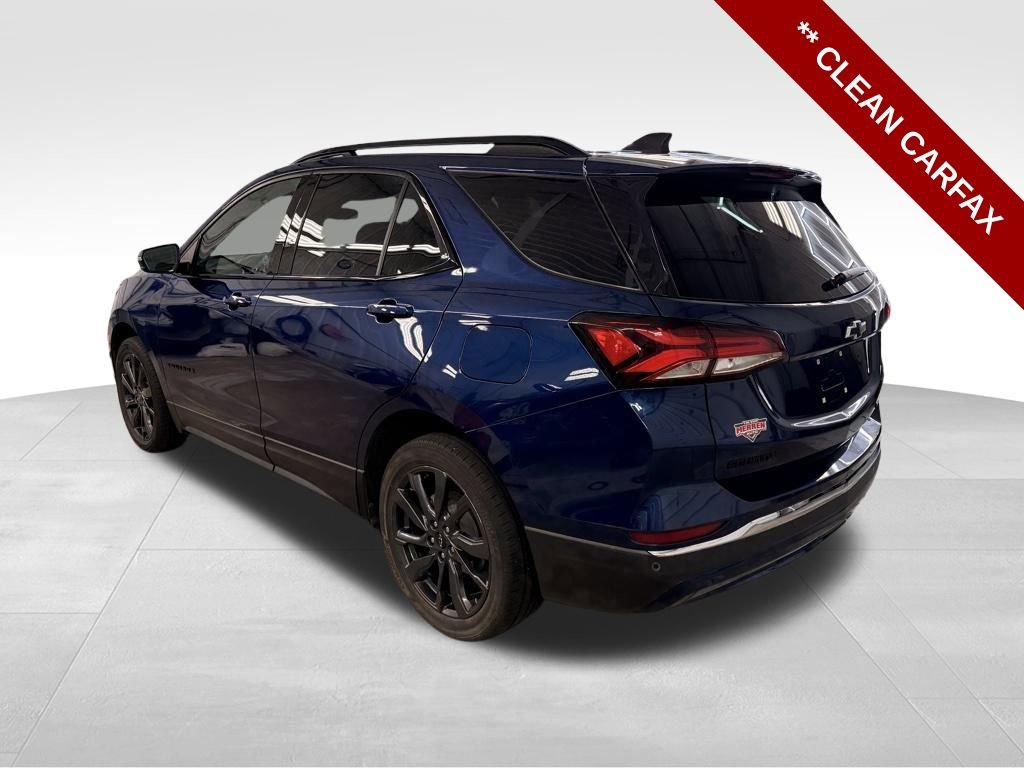 Used 2022 Chevrolet Equinox RS image 3