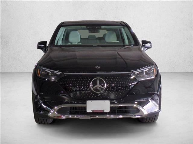 Used 2026 Mercedes-Benz EQE 320 4MATIC SUV image 2