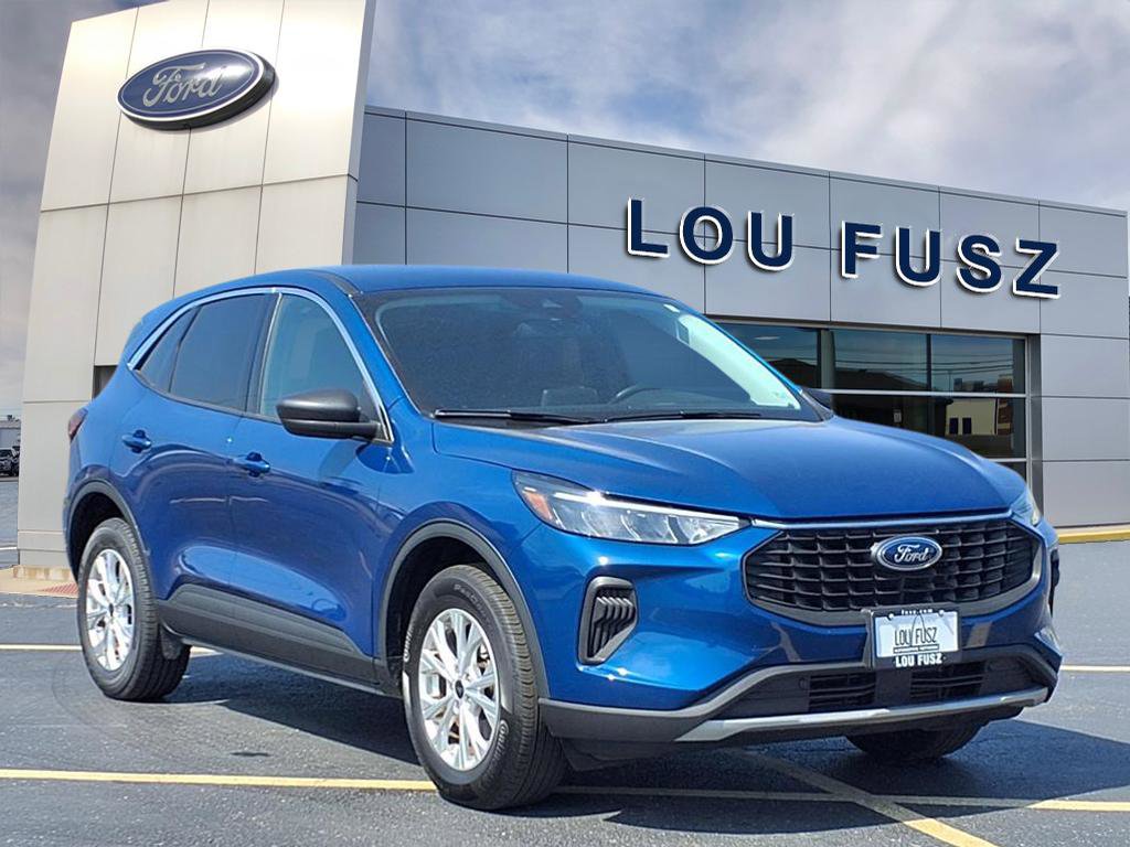 Used 2023 Ford Escape Active