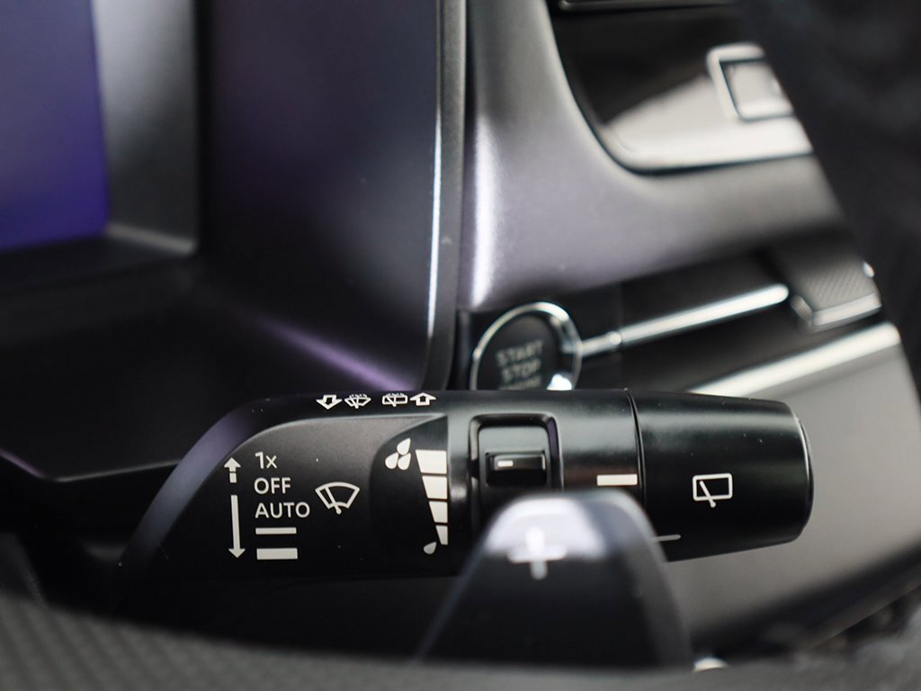 New 2025 Mitsubishi Outlander SE image 45