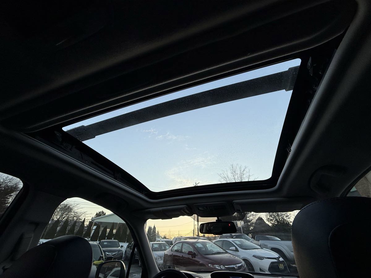 Used 2015 Subaru Forester 2.5i Limited image 22