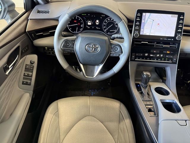 Used 2020 Toyota Avalon Limited w/ Advanced Safety Package image 4